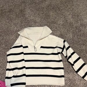 American Eagle Outfitters Black and White Striped Sweater